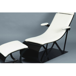 Carbon fiber lounge chair